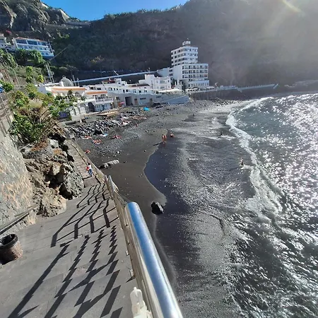 Monis Atlantic Terrace