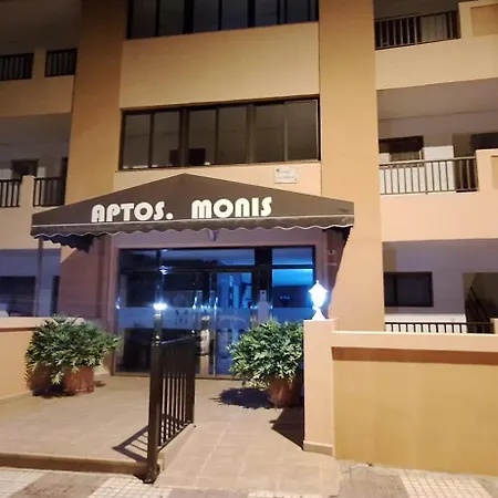Monis Atlantic Terrace Apartment